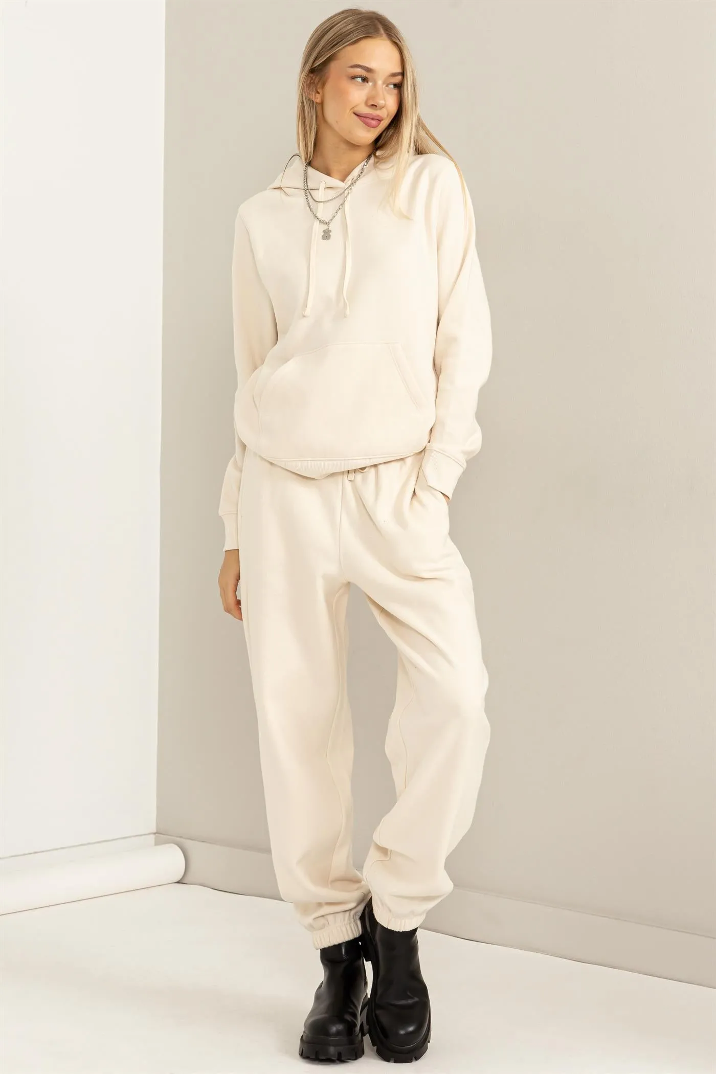 DZ24A320-Long Sleeve Pullover Hoodie