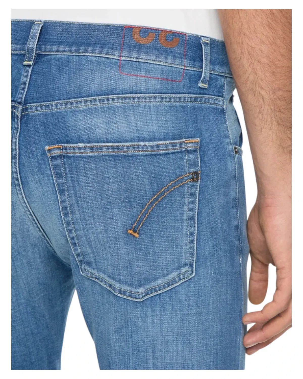 Jeans Dian Carrot Fit in Denim Stretch