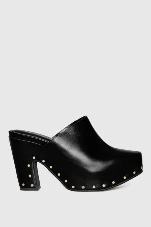 Nanine Clog