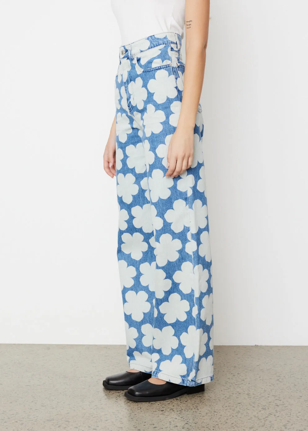 Printed Wide Leg Fit Jeans 32"