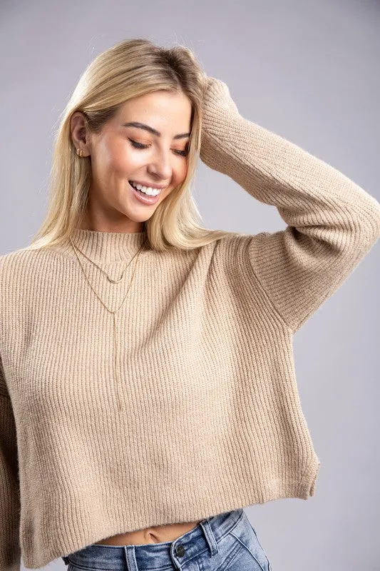 Trendy & Relaxed White Knit Long Sleeve Top